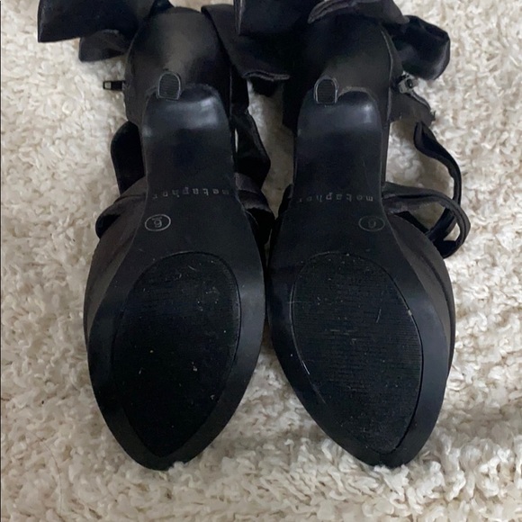 Peep toe black heels! - Brand Metaphor Size 6.0 - Picture 9 of 9